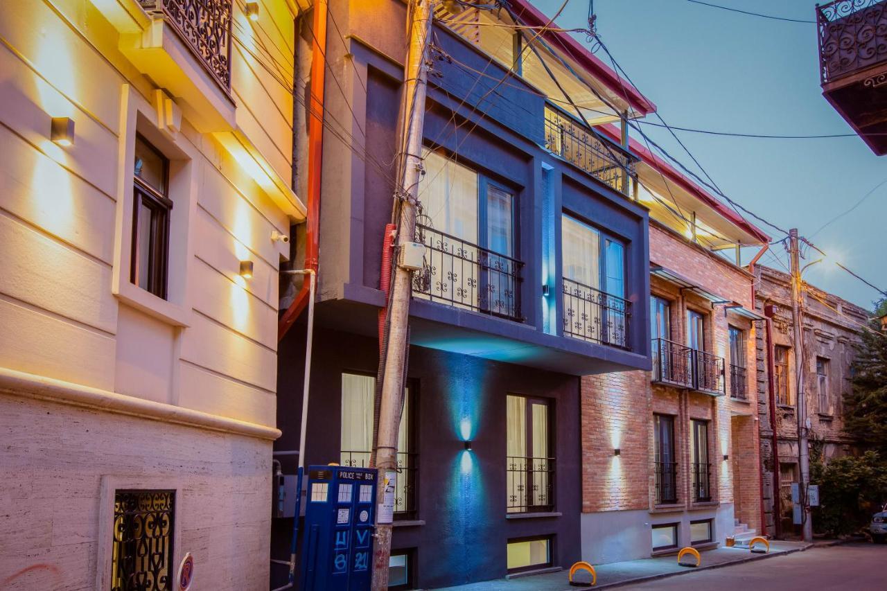 Central Gate Hotel In Heart Of Тбилиси Екстериор снимка